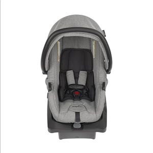 Evenflo infant carseat